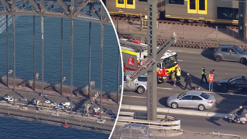 Sydney Harbour Bridge Accident: Major Delays After Crash - Tech Ballad